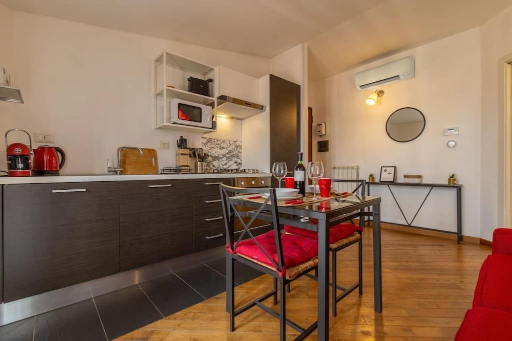 Unique & Strategic Flat, 50M From M4 Station Apartment Milano Ngoại thất bức ảnh
