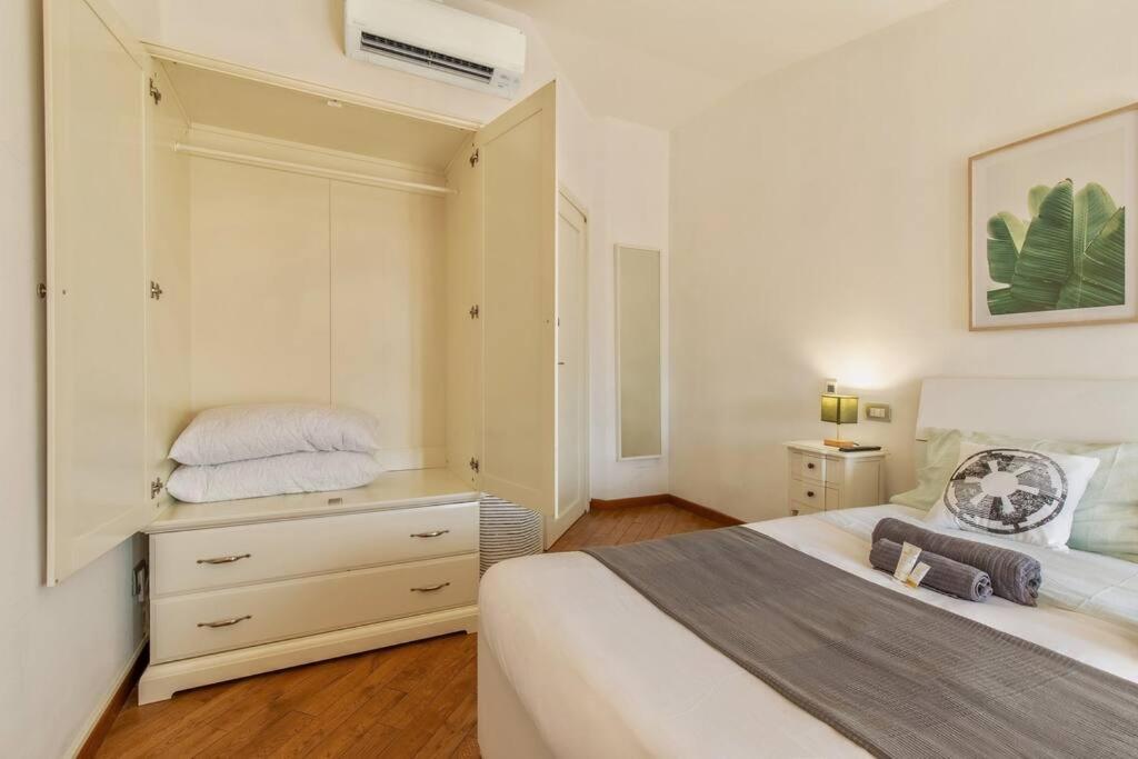Unique & Strategic Flat, 50M From M4 Station Apartment Milano Ngoại thất bức ảnh